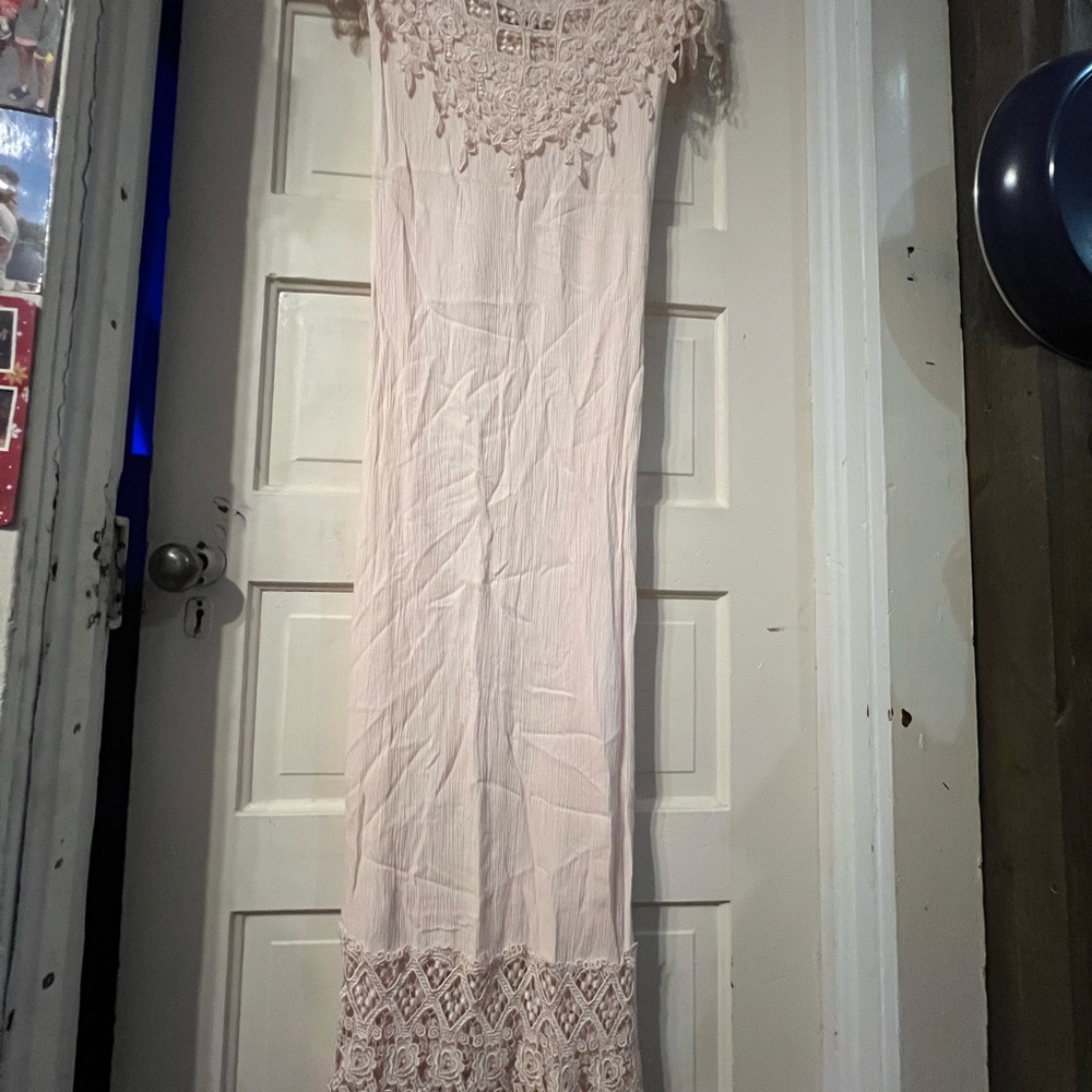 Vintage Lace Trim Maxi Dress